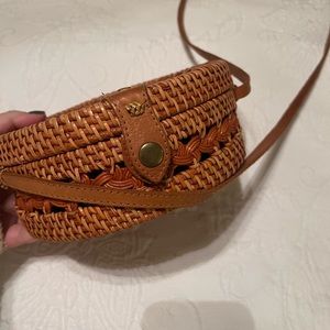 Bembien Rattan Round purse